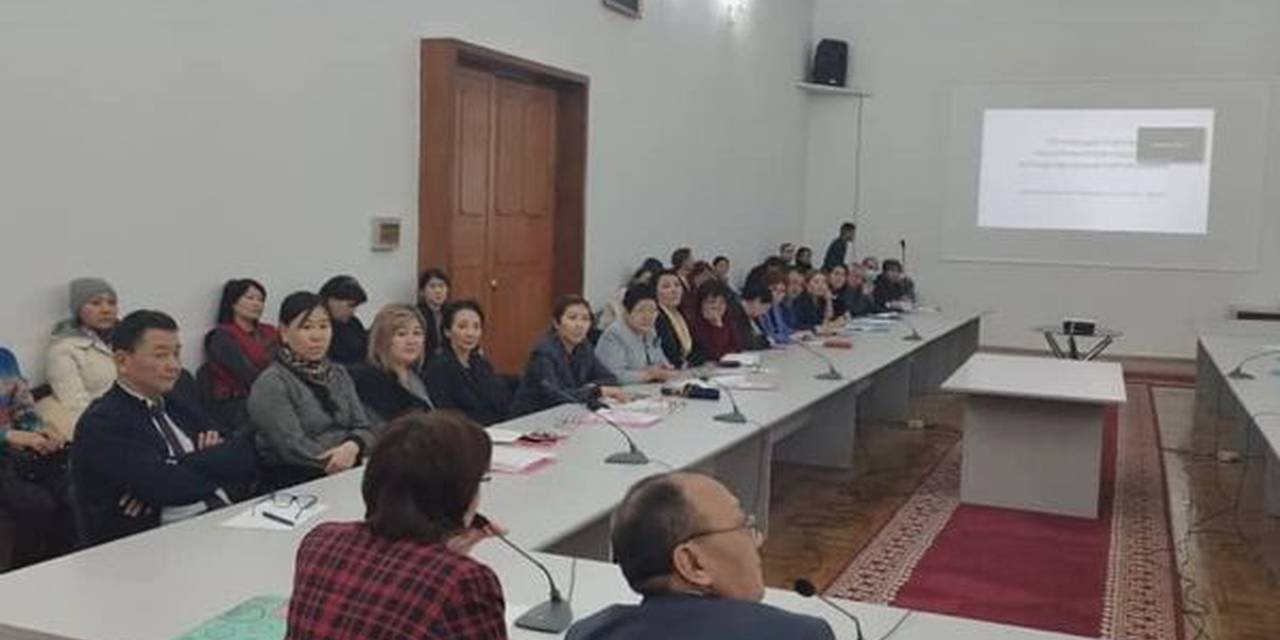 Our teachers, Vice-rector for Scientific Work Batyrkanova G.J., Adam University editor Usonkulova G.B. And Deputy Dean of AUSM Tashtanova Zh.M. took part in the round table