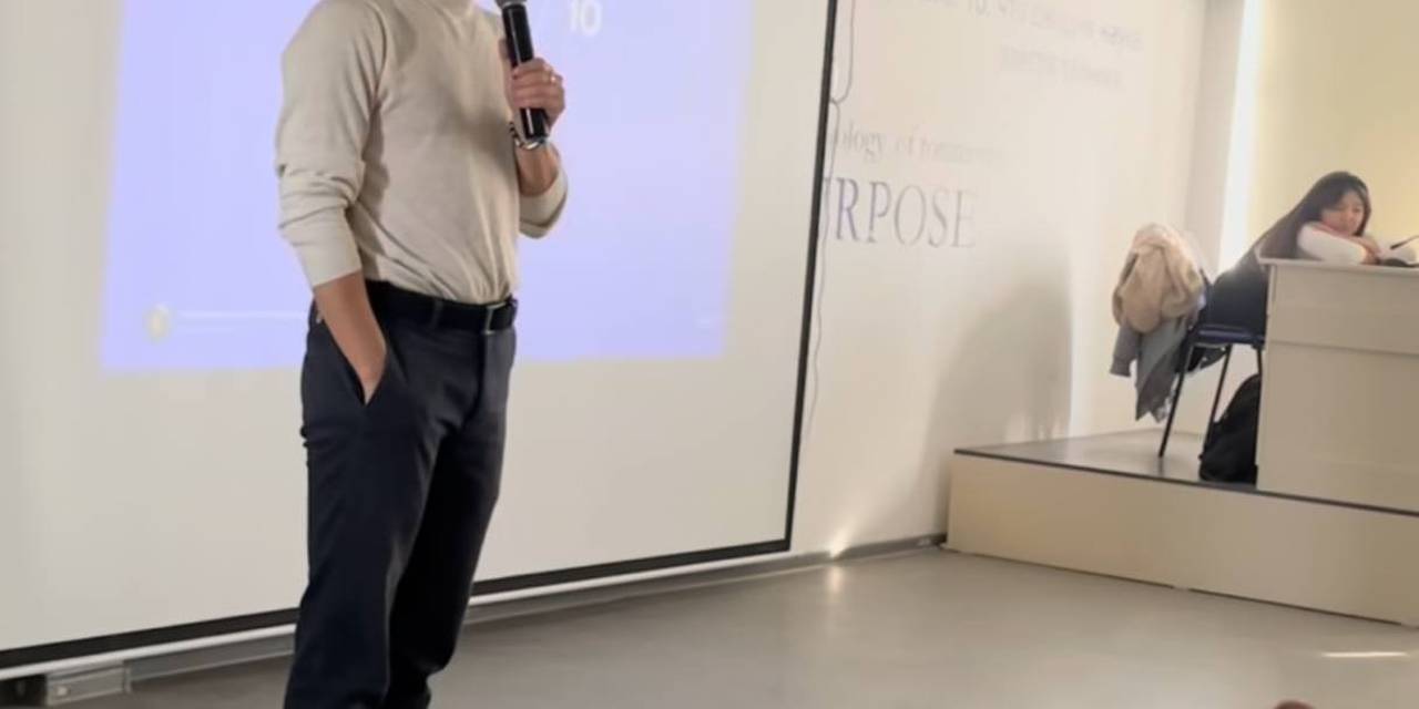 On October 16th, a guest lecture was held with the entrepreneur Baktybek Kanat. Topic: "Sales and Marketing on Instagram based on real cases."